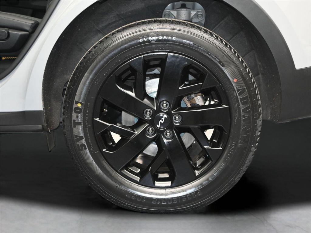 used 2022 Kia Sorento car, priced at $23,600