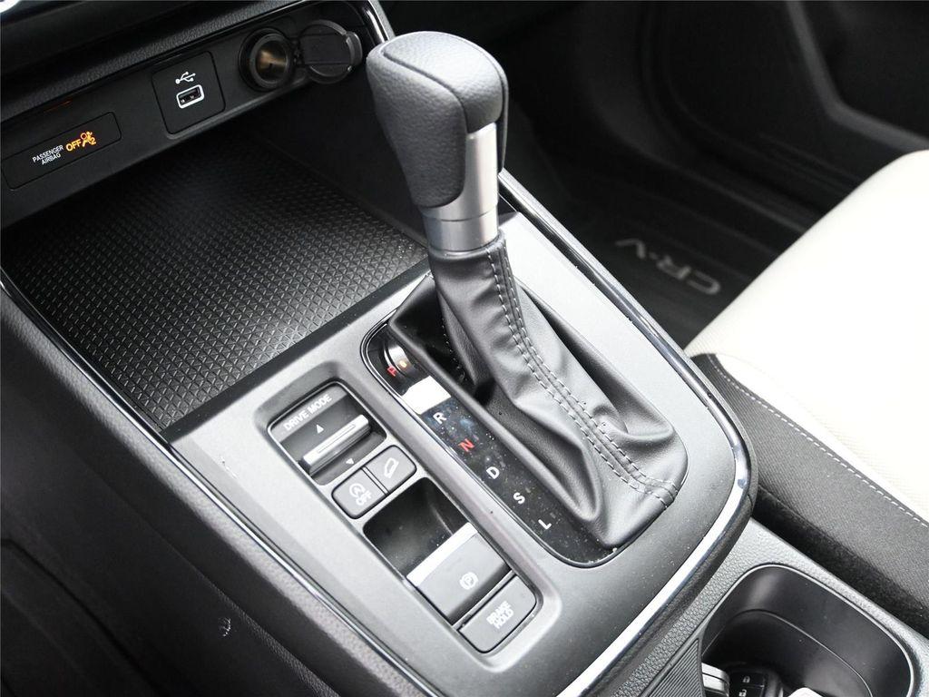 used 2025 Honda CR-V car, priced at $28,500