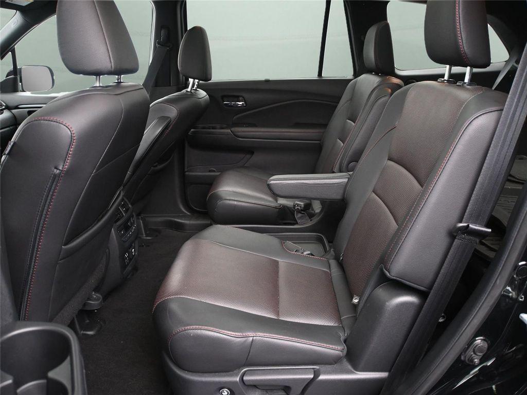 used 2022 Honda Pilot car, priced at $36,000