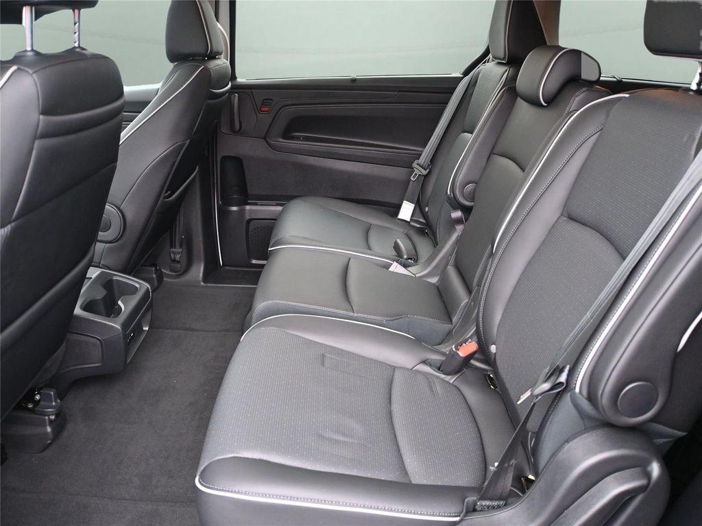 used 2025 Honda Odyssey car, priced at $46,400