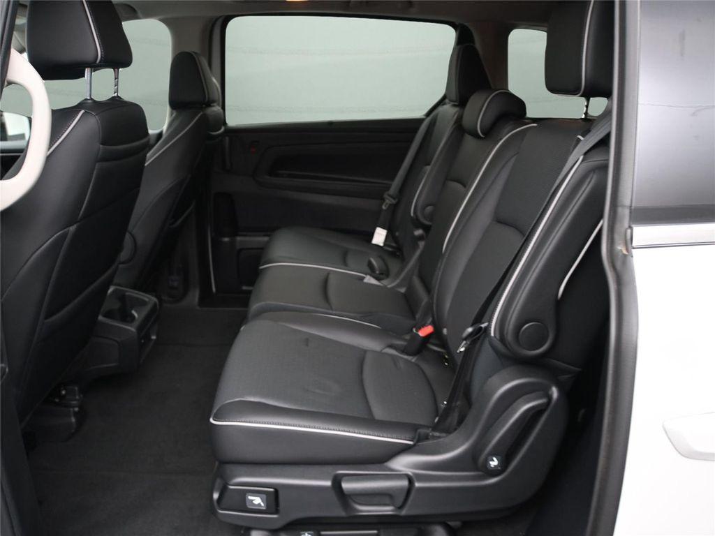 used 2025 Honda Odyssey car, priced at $46,400