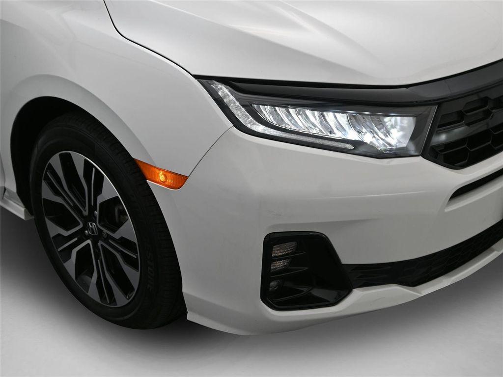 used 2025 Honda Odyssey car, priced at $46,400