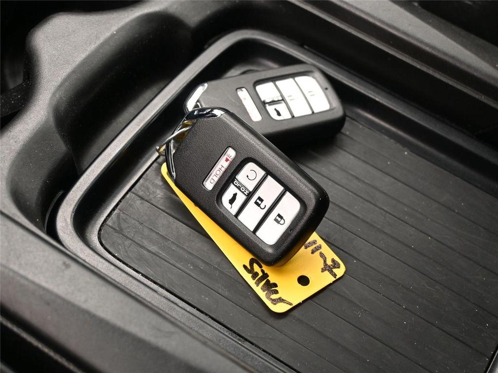 used 2020 Honda CR-V car, priced at $23,000