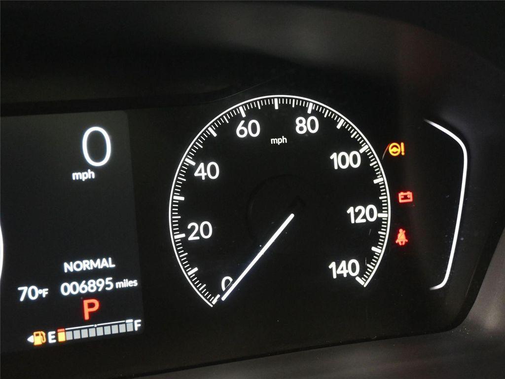 used 2025 Honda Pilot car, priced at $43,700