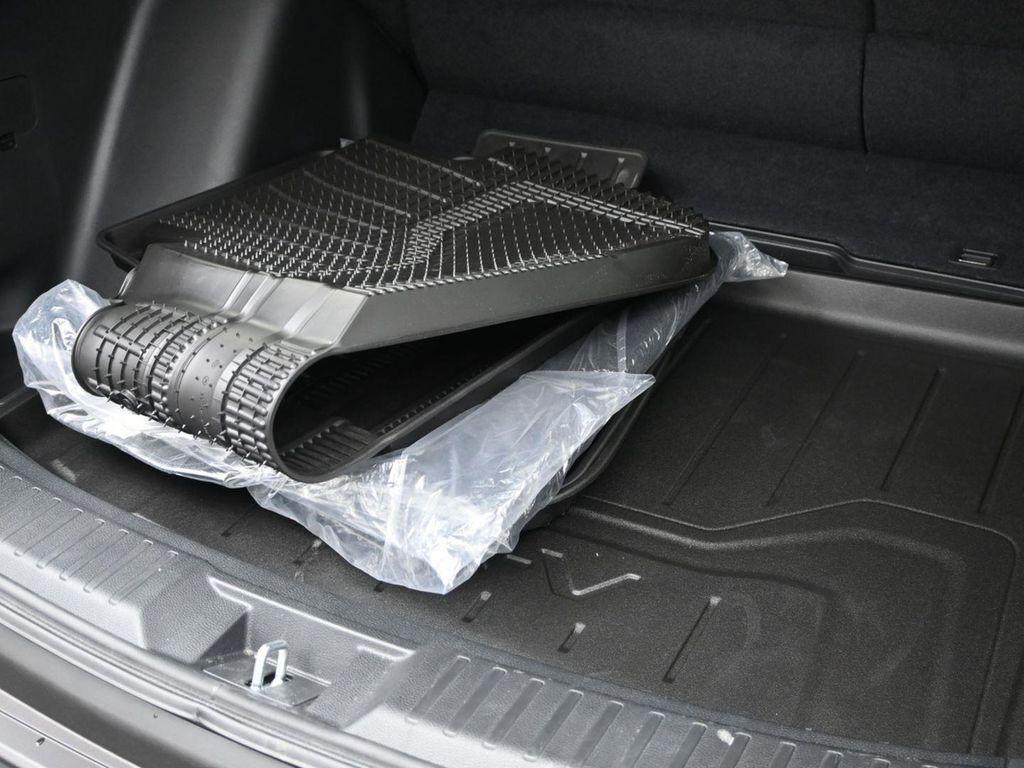 used 2025 Honda CR-V car, priced at $28,500