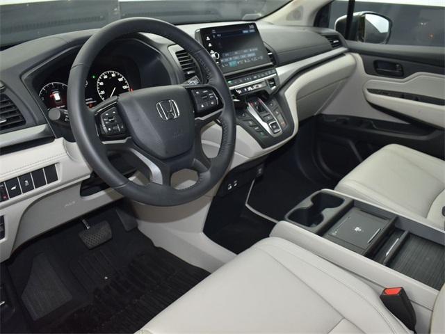 used 2025 Honda Odyssey car, priced at $42,400