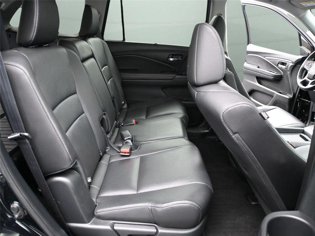 used 2022 Honda Pilot car, priced at $28,000