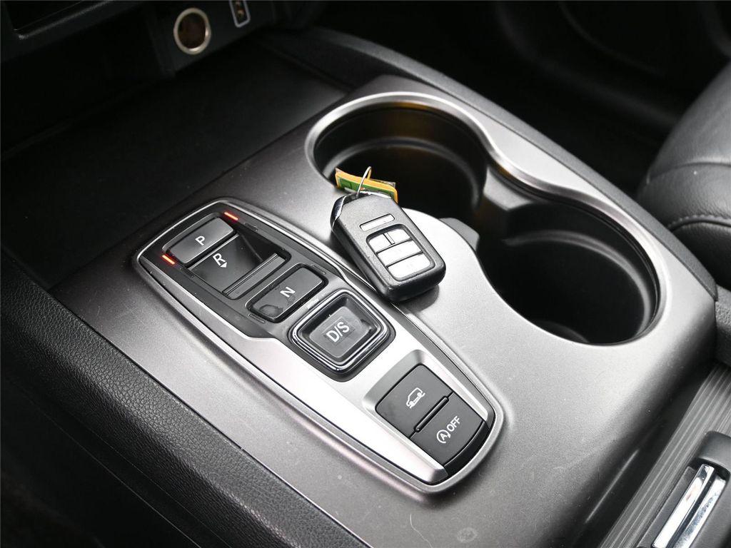 used 2022 Honda Pilot car, priced at $28,000