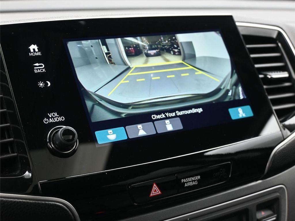 used 2022 Honda Pilot car, priced at $28,000