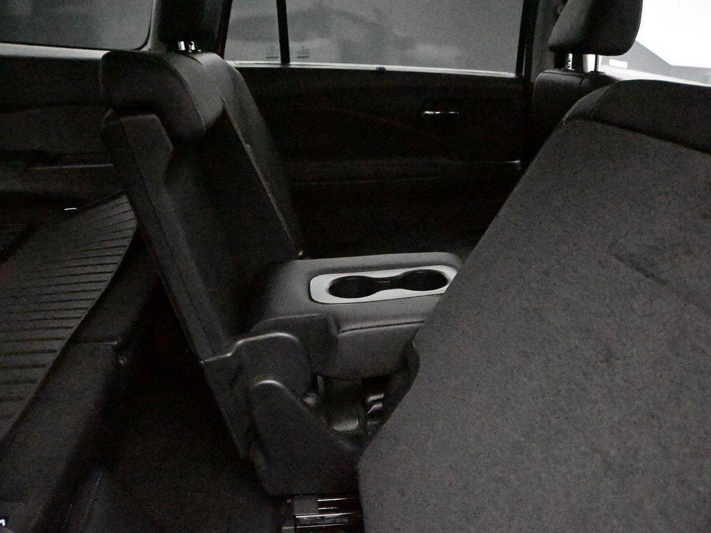 used 2022 Honda Pilot car, priced at $29,300