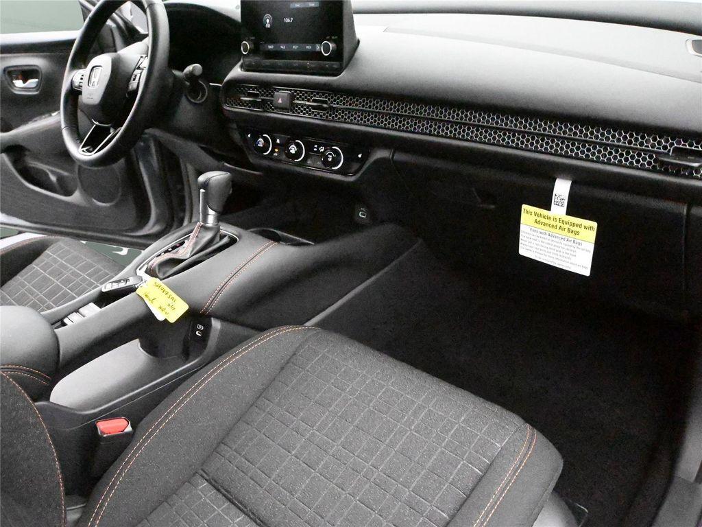 new 2025 Honda HR-V car, priced at $30,350