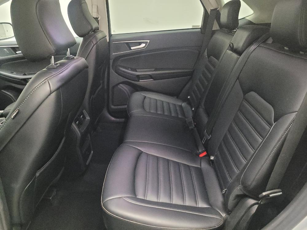 used 2024 Ford Edge car, priced at $25,195