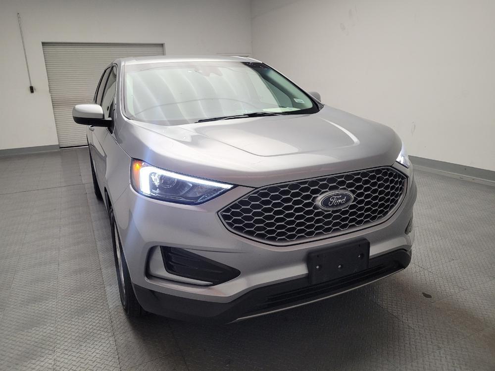 used 2024 Ford Edge car, priced at $25,195