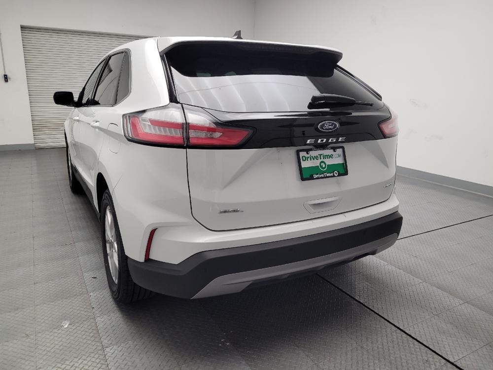 used 2024 Ford Edge car, priced at $23,195