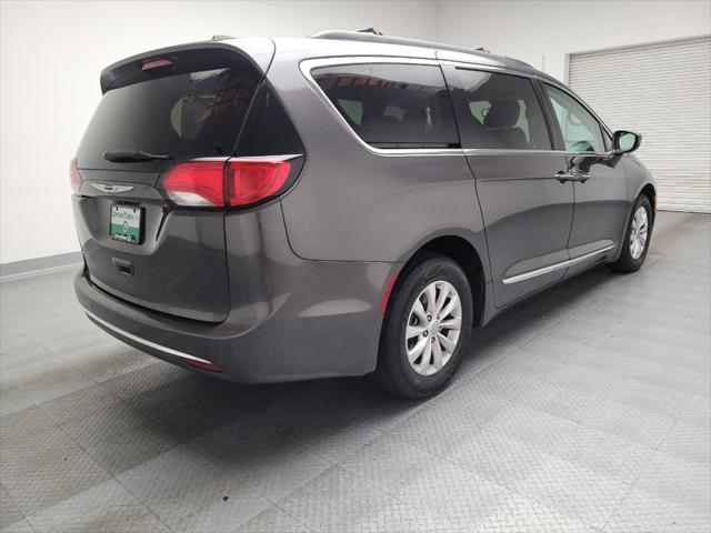 used 2017 Chrysler Pacifica car, priced at $13,595