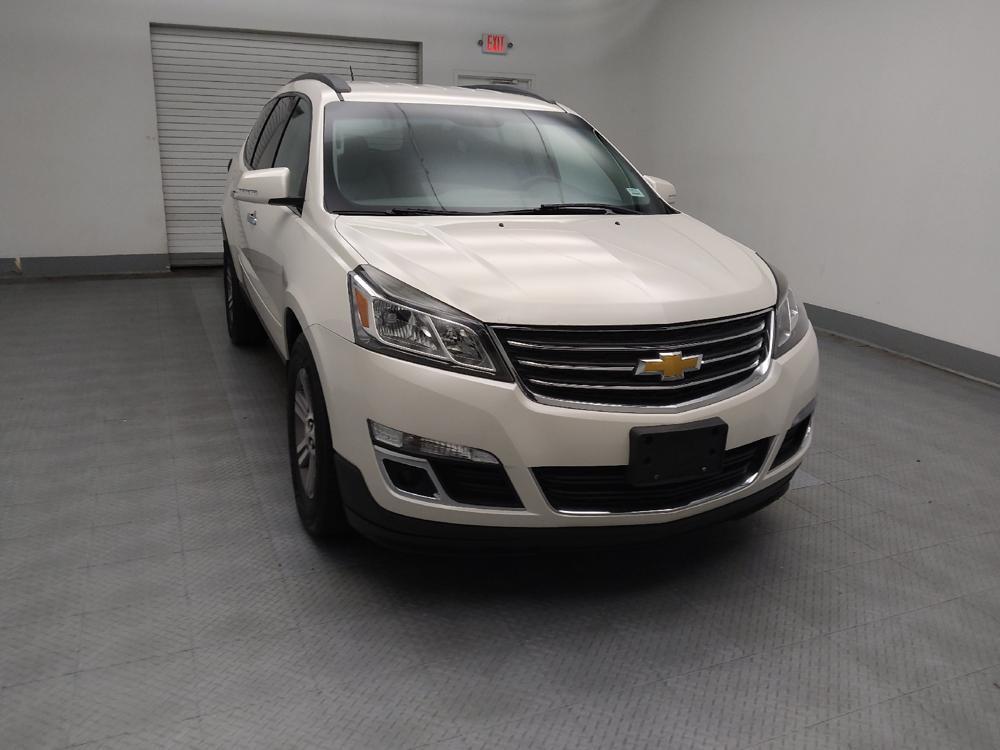 used 2015 Chevrolet Traverse car, priced at $13,895
