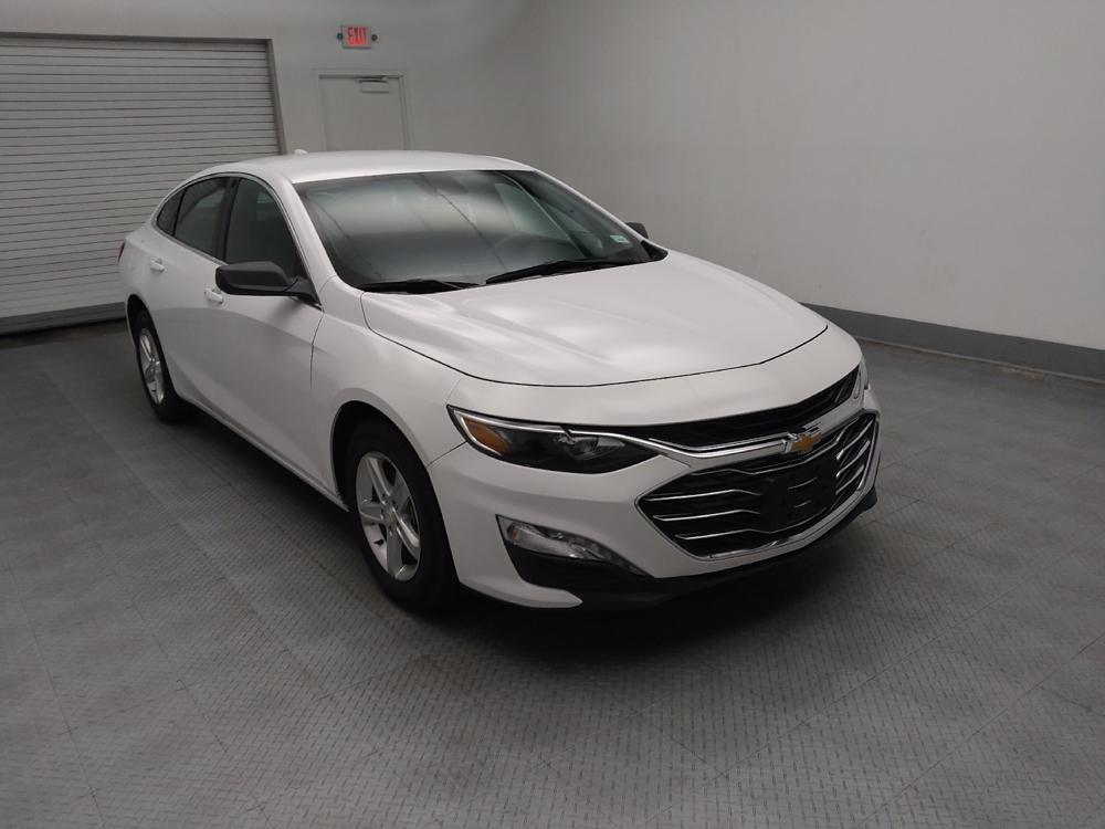 used 2024 Chevrolet Malibu car, priced at $20,995