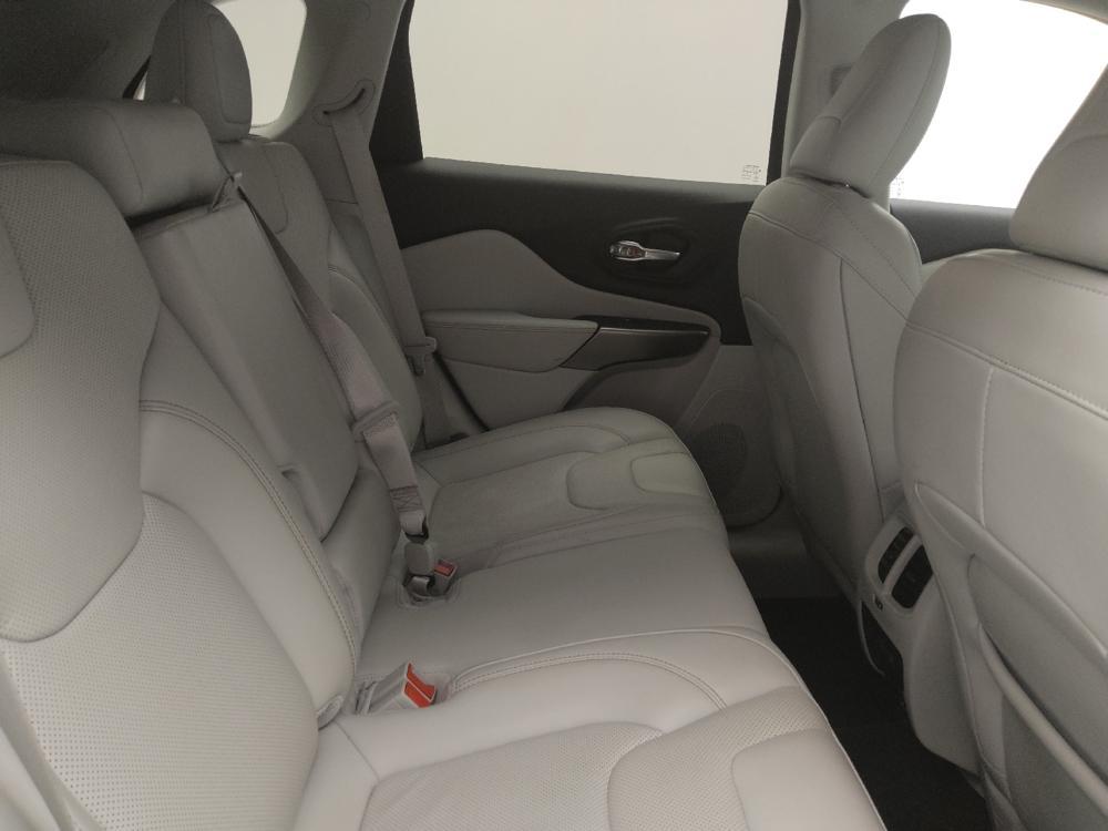 used 2022 Jeep Cherokee car, priced at $18,795