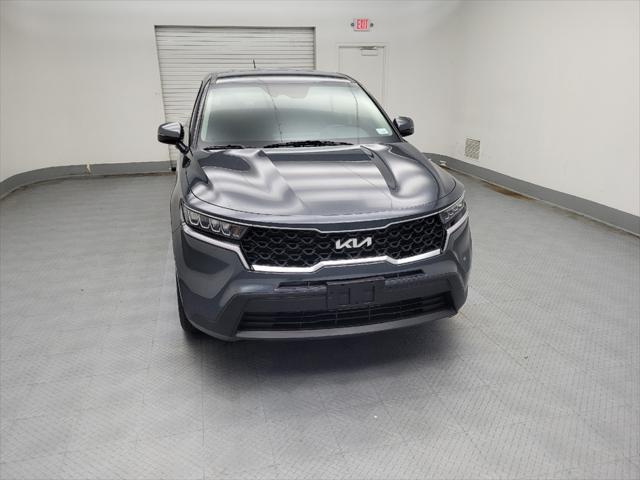 used 2022 Kia Sorento car, priced at $25,395