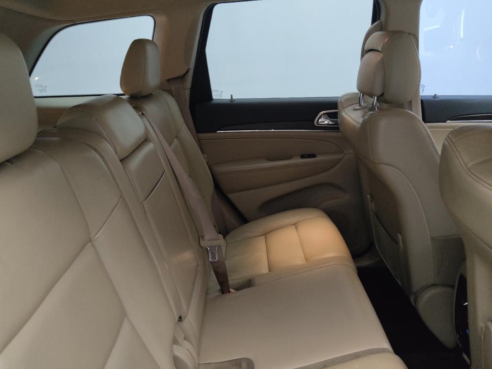 used 2017 Jeep Grand Cherokee car, priced at $15,395