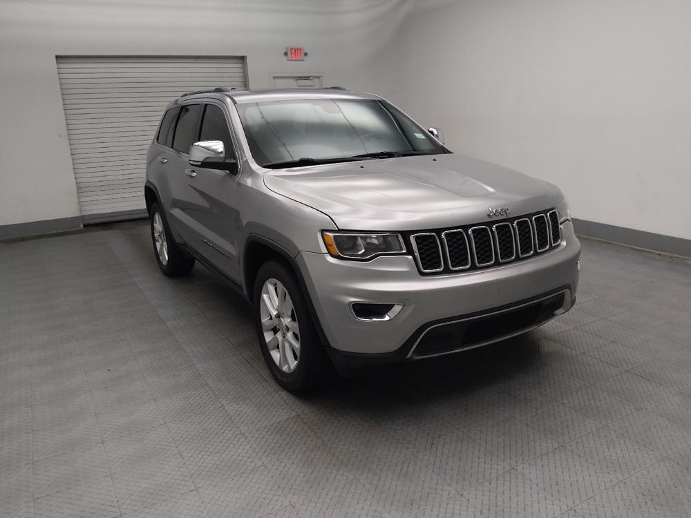 used 2017 Jeep Grand Cherokee car, priced at $15,395