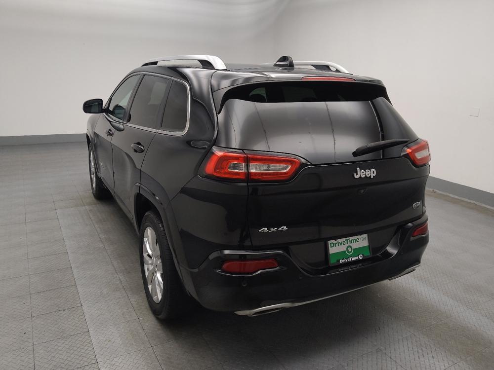 used 2018 Jeep Cherokee car, priced at $15,995