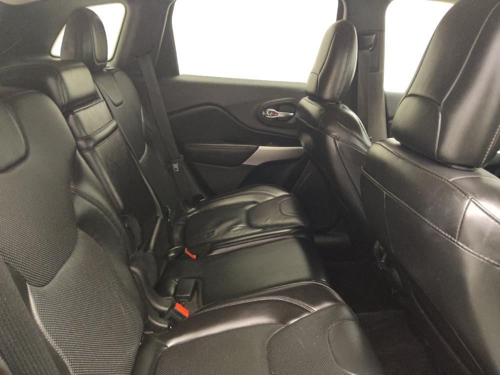 used 2018 Jeep Cherokee car, priced at $15,995