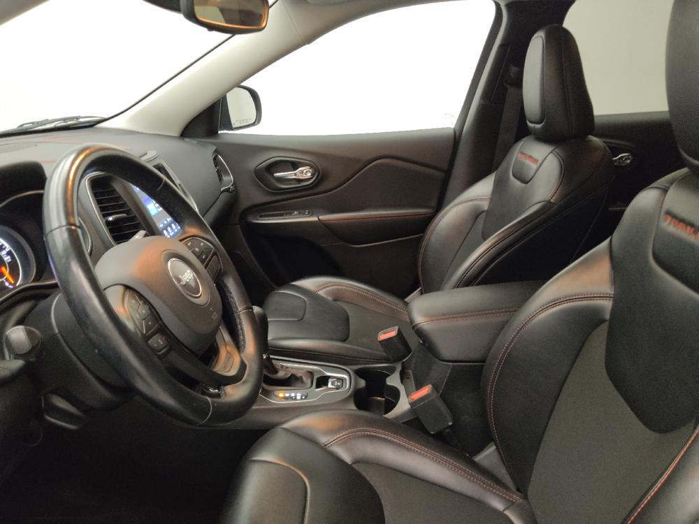 used 2021 Jeep Cherokee car, priced at $24,595