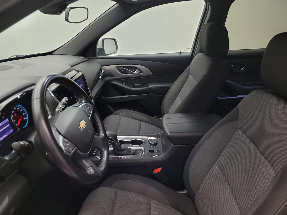 used 2022 Chevrolet Traverse car, priced at $29,295