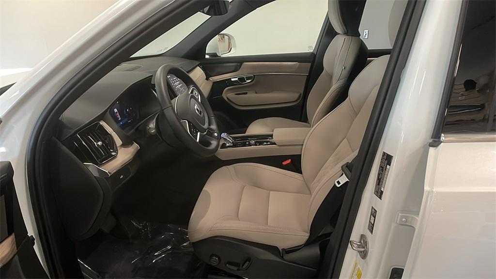 used 2026 Volvo XC90 car, priced at $71,824