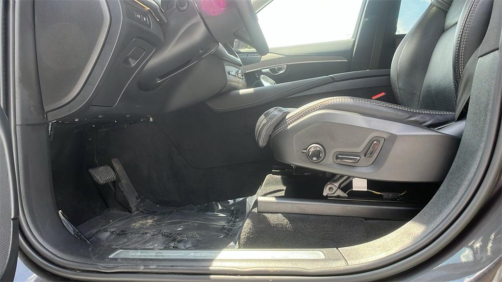 used 2023 Volvo XC90 Recharge Plug-In Hybrid car, priced at $55,685