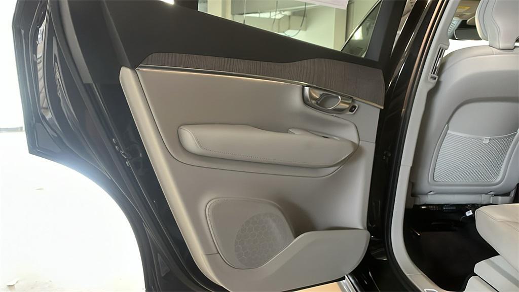 used 2024 Volvo XC90 car, priced at $46,989