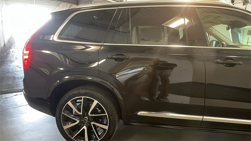 used 2024 Volvo XC90 car, priced at $46,989