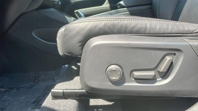 used 2023 Volvo XC40 car, priced at $35,994