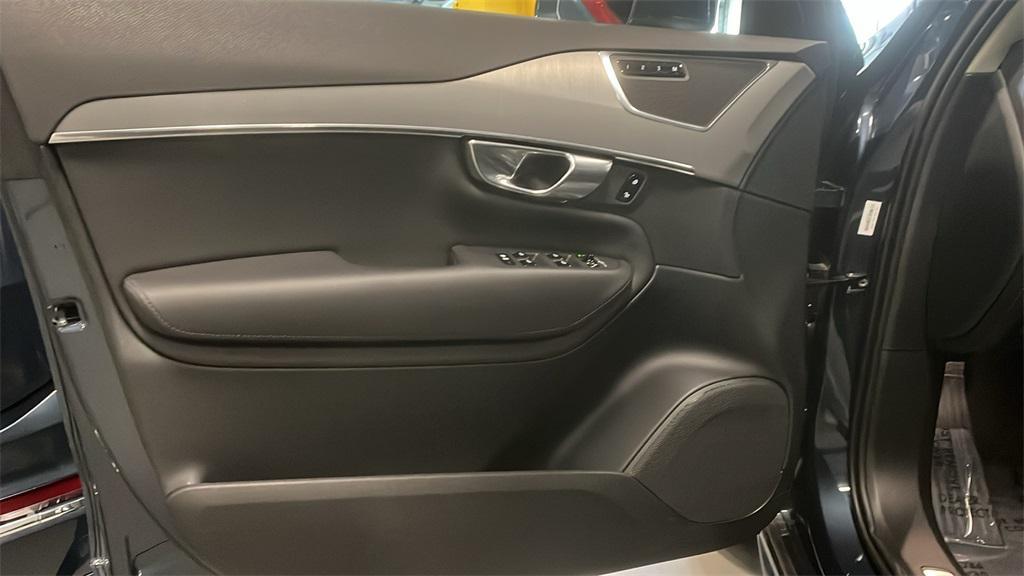 used 2025 Volvo XC90 car, priced at $43,971