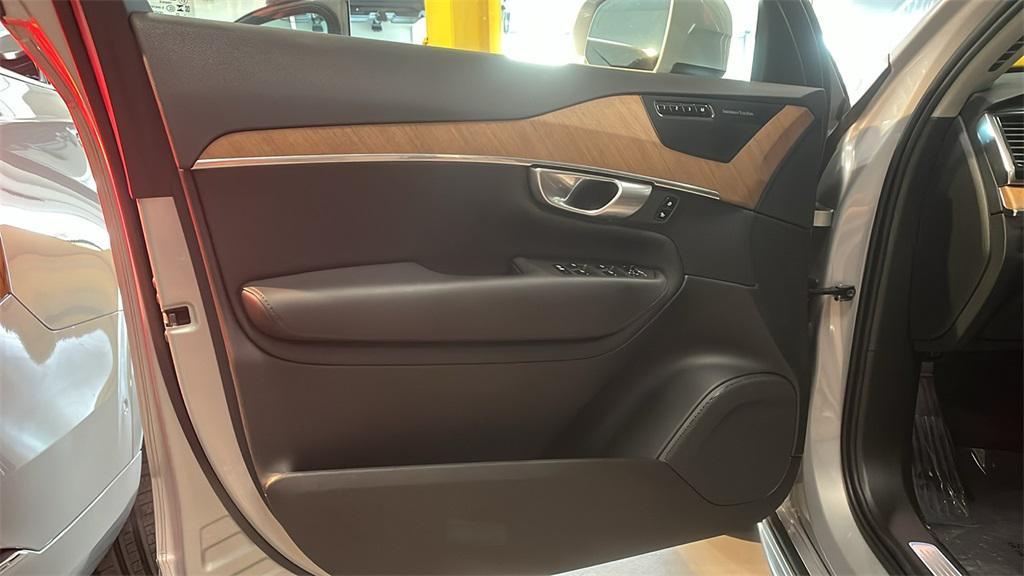 used 2024 Volvo XC90 car, priced at $42,889
