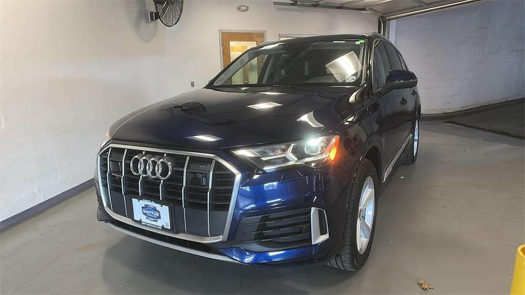 used 2022 Audi Q7 car, priced at $32,218