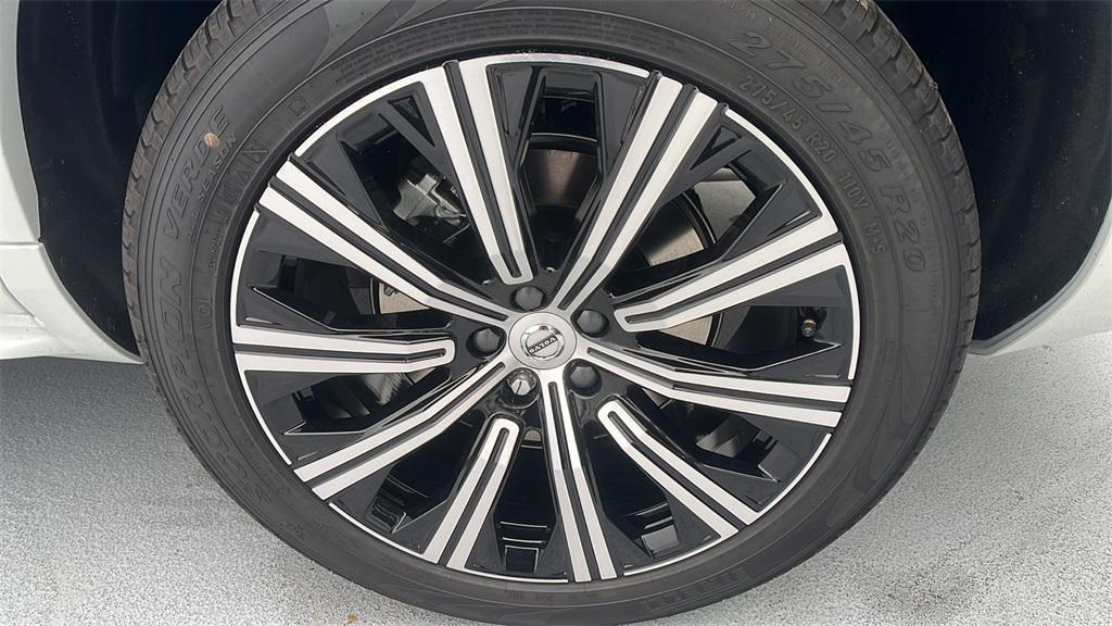 new 2025 Volvo XC90 car, priced at $66,855
