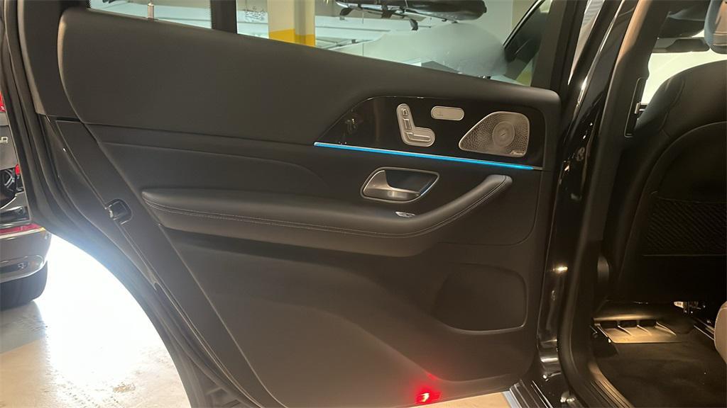 used 2022 Mercedes-Benz GLS 450 car, priced at $45,981