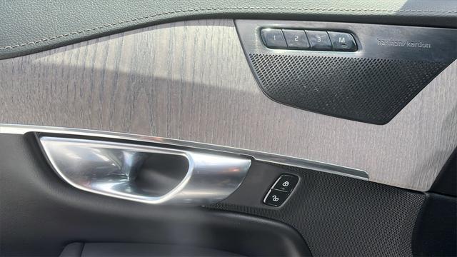 used 2022 Volvo XC90 car, priced at $44,865