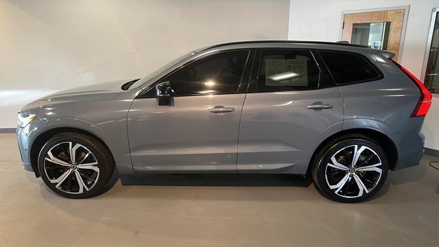 used 2022 Volvo XC60 car, priced at $35,490