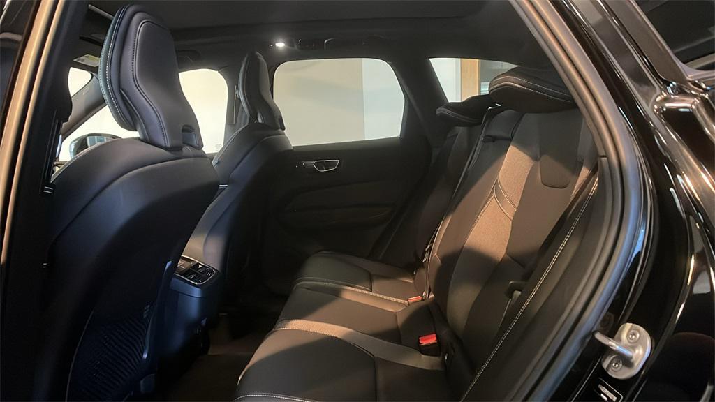 used 2022 Volvo XC60 car, priced at $32,495