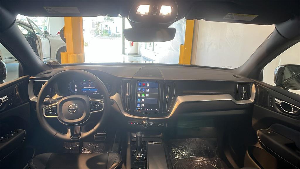 used 2022 Volvo XC60 car, priced at $32,495