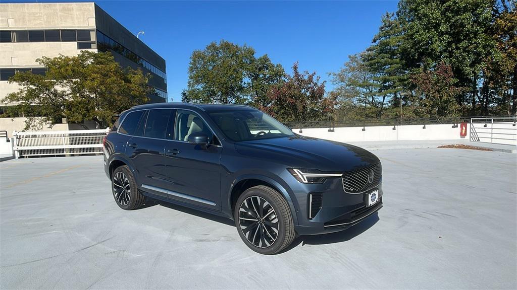 new 2026 Volvo XC90 car, priced at $75,155