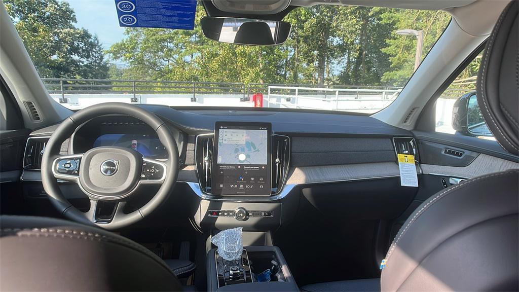 new 2026 Volvo XC90 car, priced at $76,945