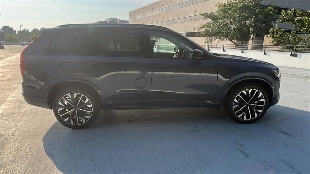 new 2026 Volvo XC90 car, priced at $76,945