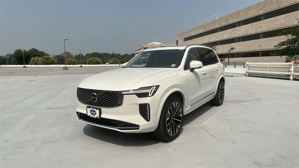 used 2025 Volvo XC90 car, priced at $68,155