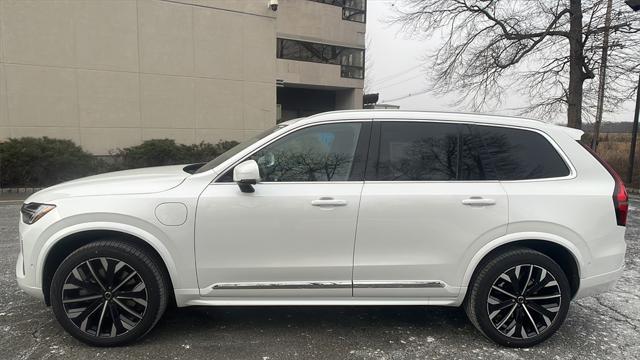 new 2025 Volvo XC90 Plug-In Hybrid car, priced at $78,805