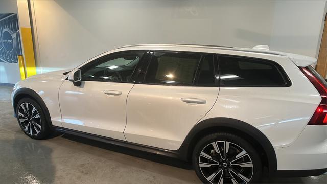 used 2022 Volvo V60 Cross Country car, priced at $36,729