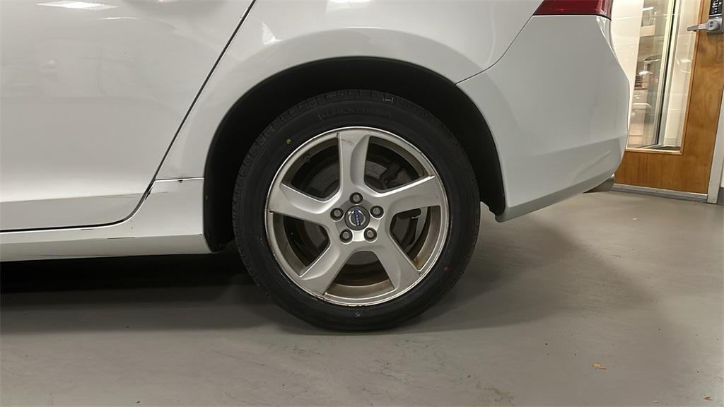 used 2013 Volvo S60 car, priced at $8,895